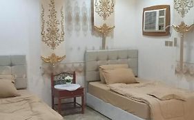 الشموخ