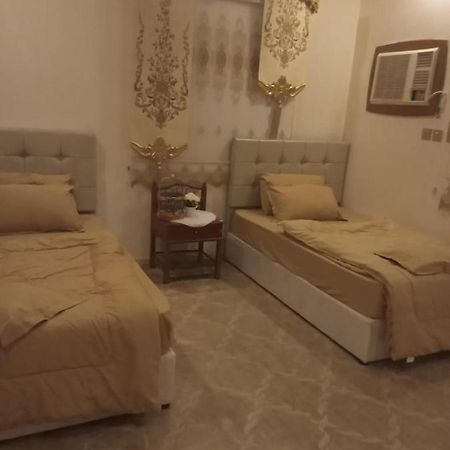 الشموخ Al-ʿUla Esterno foto