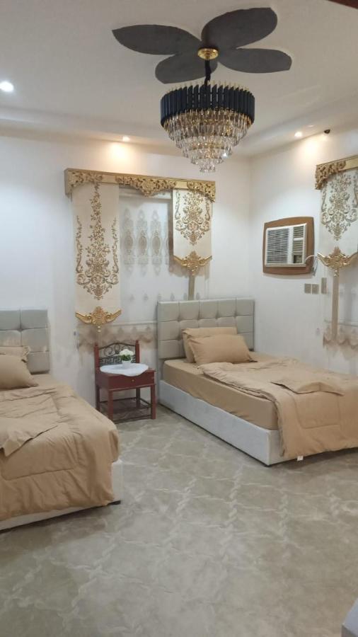 الشموخ Al-ʿUla Esterno foto