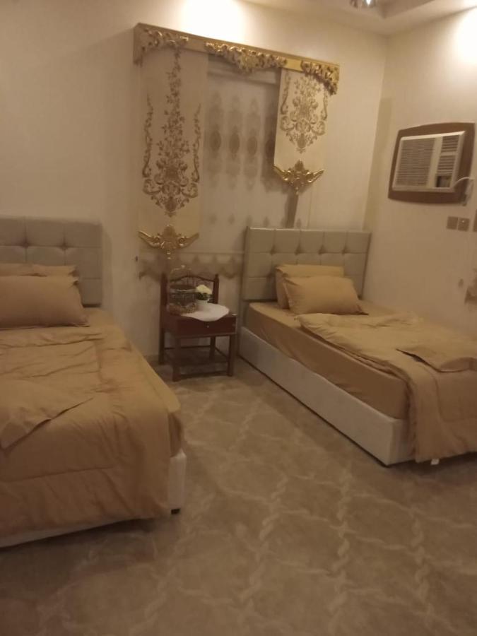 الشموخ Al-ʿUla Esterno foto